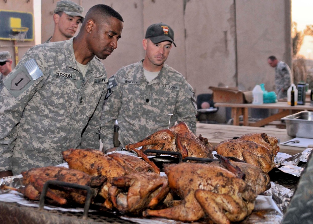 Adder celebrates Thanksgiving