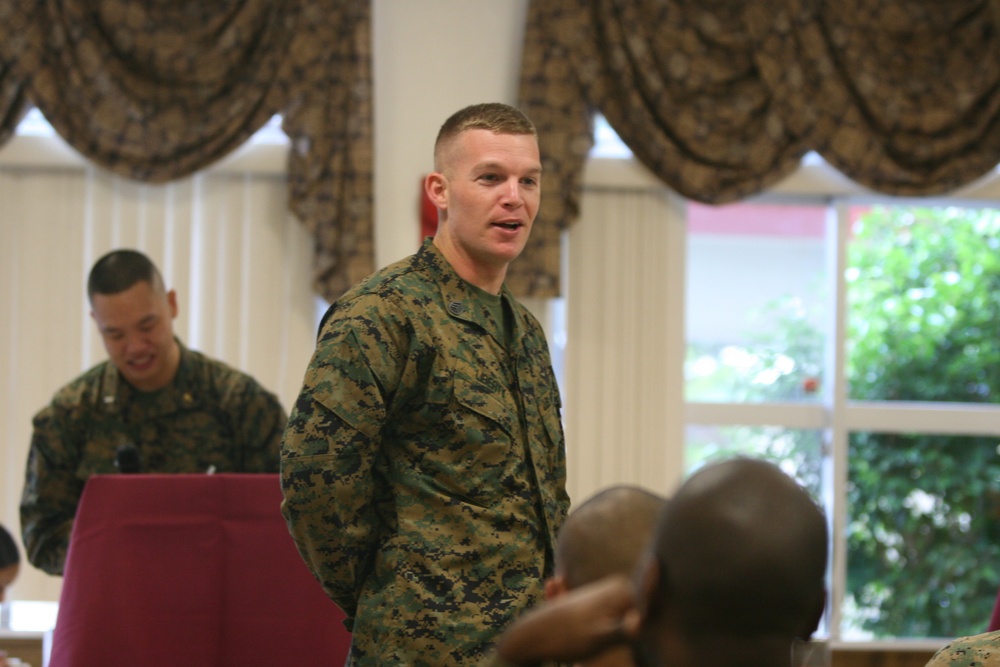 Marines, sailors gather to show gratitude