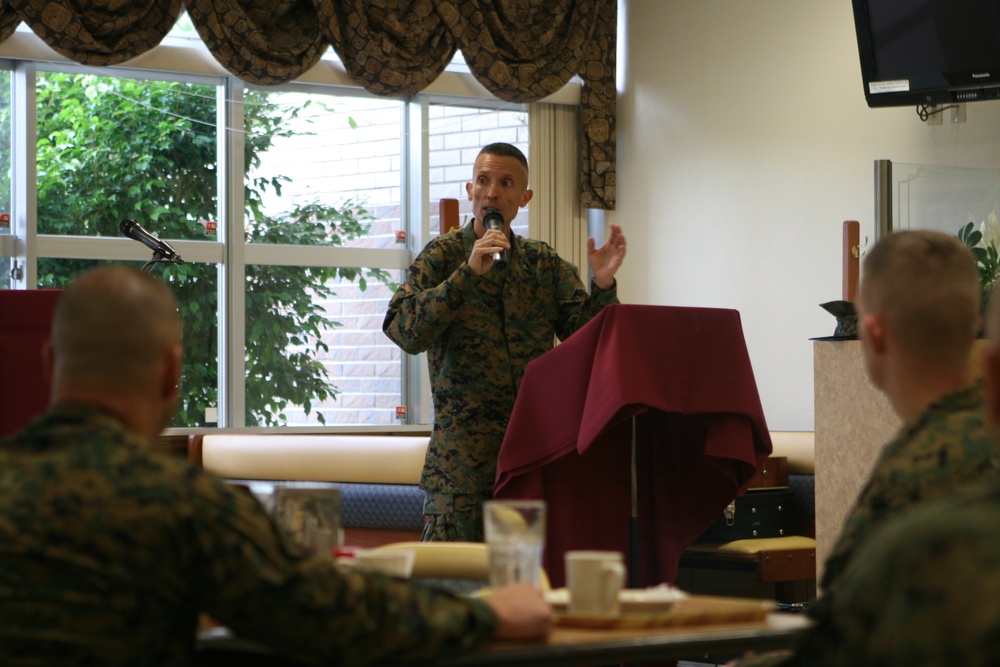 Marines, sailors gather to show gratitude