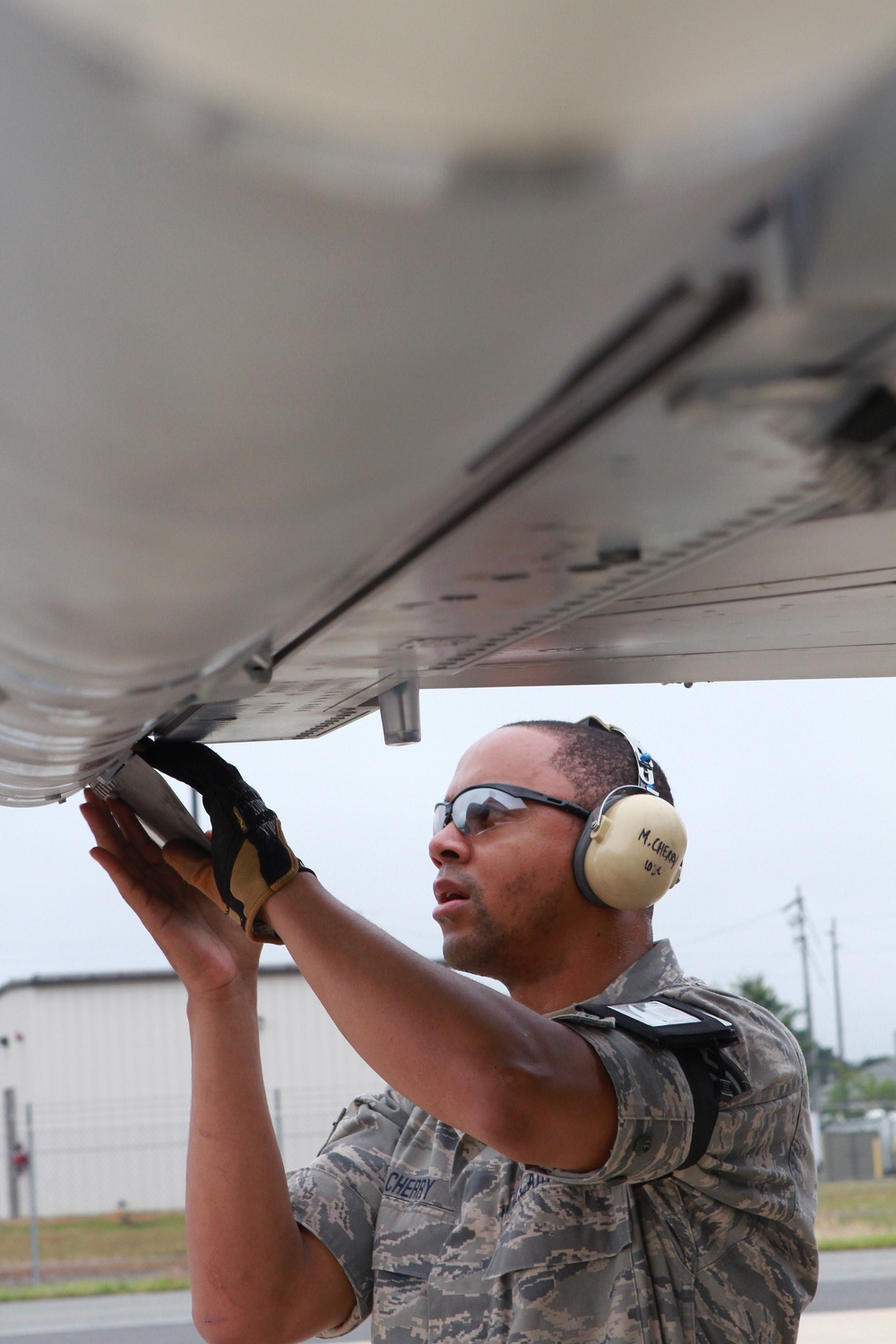 Load crew competition going strong after 30 years