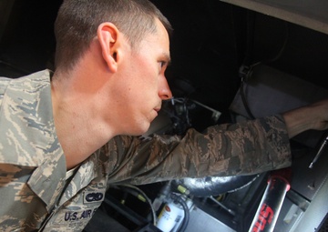177th airmen at work