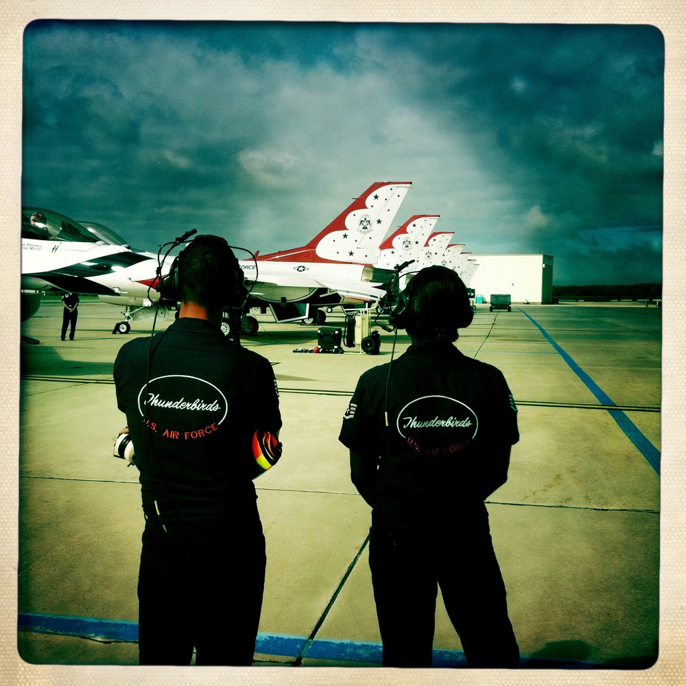 Thunderbirds at 177th Fighter Wing