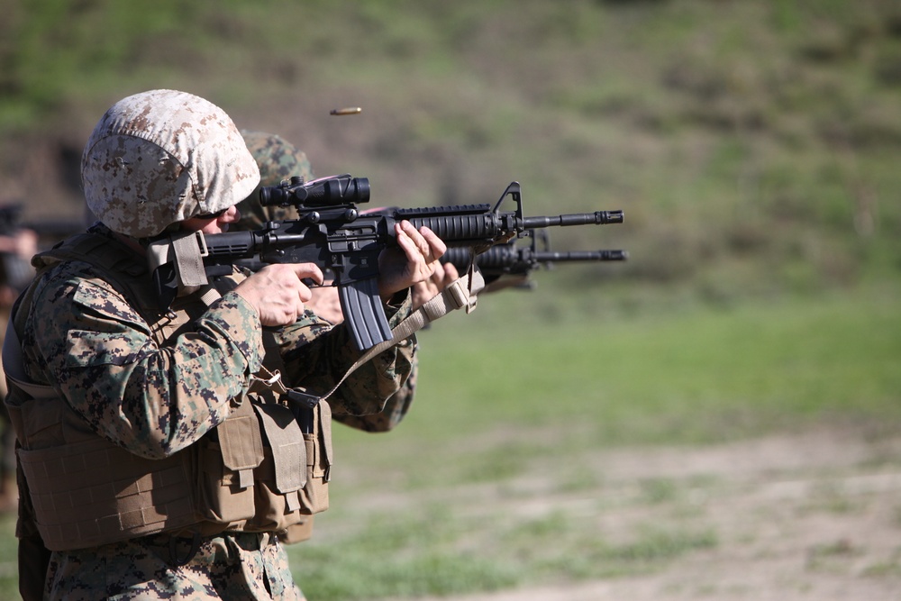 Marines shoot for combat accuracy