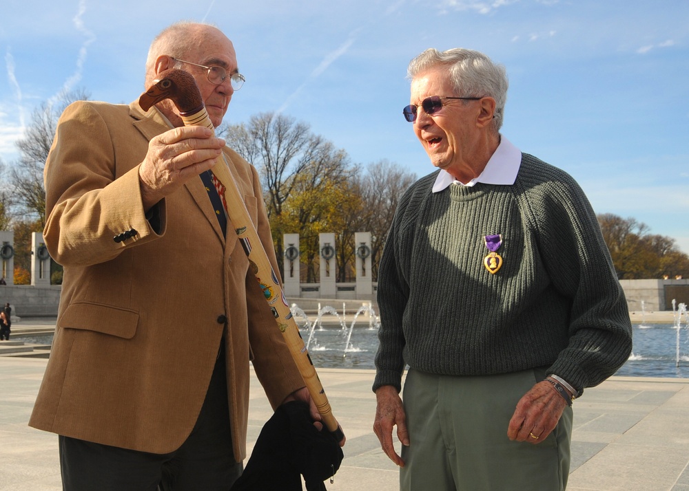 Former World War II POW receives Purple Heart