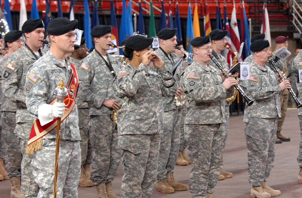 4th Brigade Combat Team (Airborne), 25th Infantry Division Deployment Ceremony