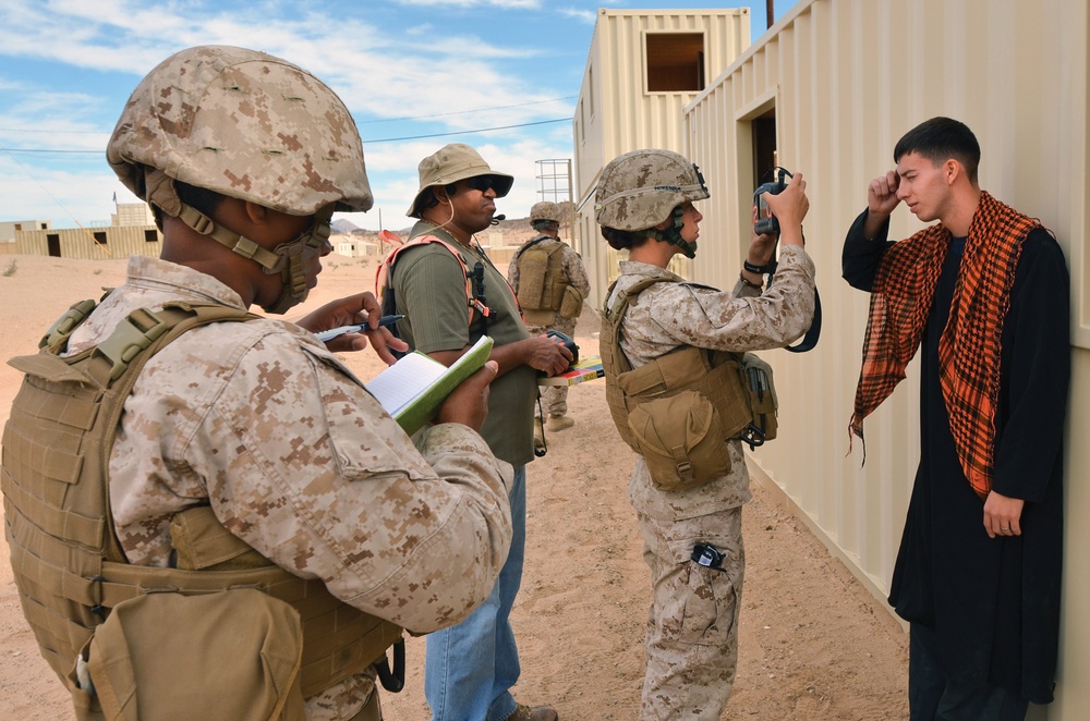 Desert training continues at Enhanced Mojave Viper: Marines collect biometrics evidence