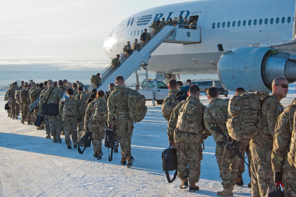 Air base wing supports airborne brigade deployment