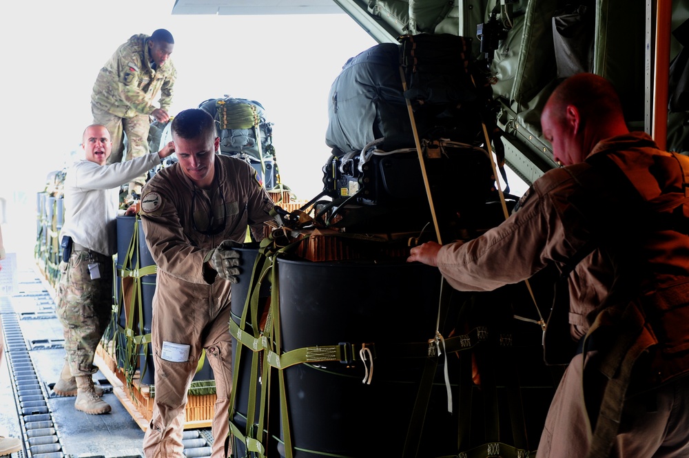 Loading a JPAD bundle onto a C-130