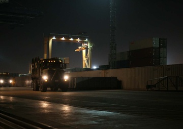 CLR-3, 9th ESB Marines depart to assist with flood relief efforts