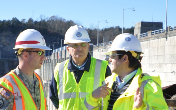 Wolf Creek Dam Media Day generates flow of information