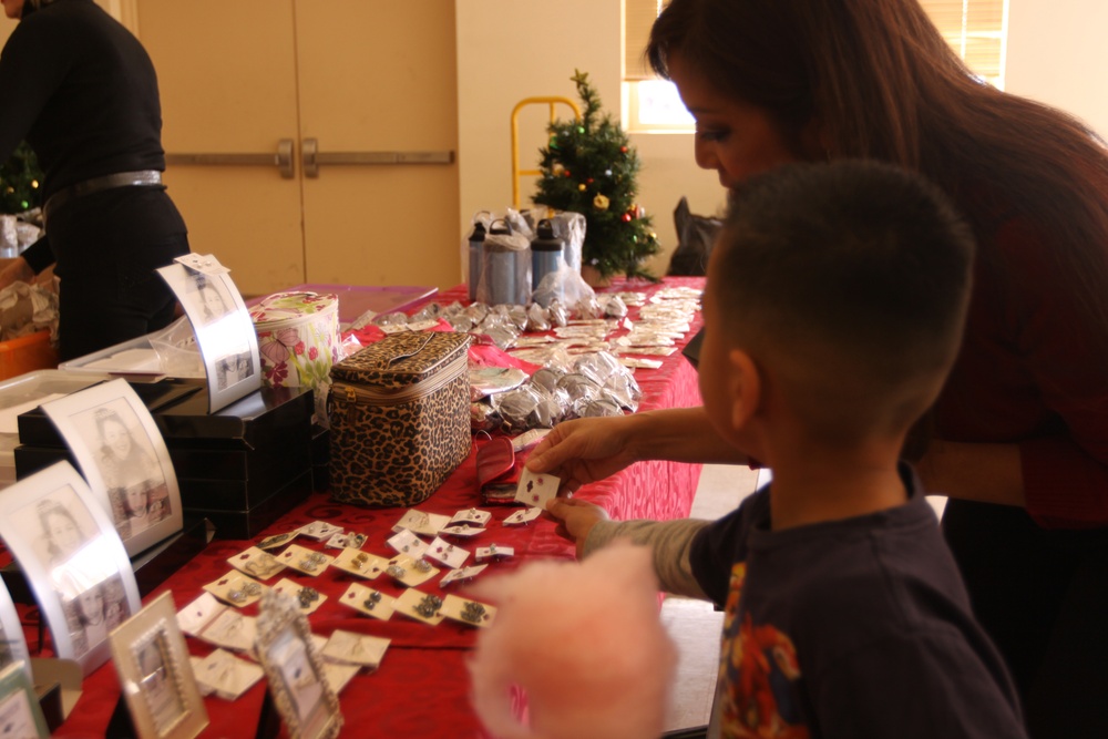 Charity event provides free presents to Pendleton families