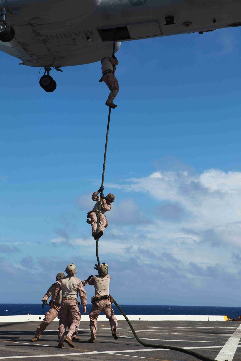 Raid force fast-ropes aboard USS New Orleans