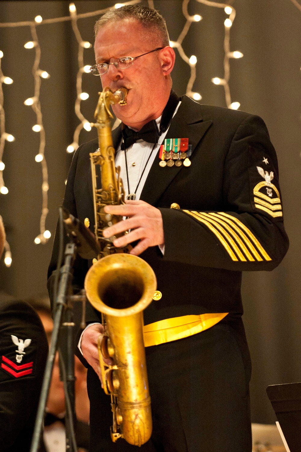 US 7th Fleet band's holiday concert