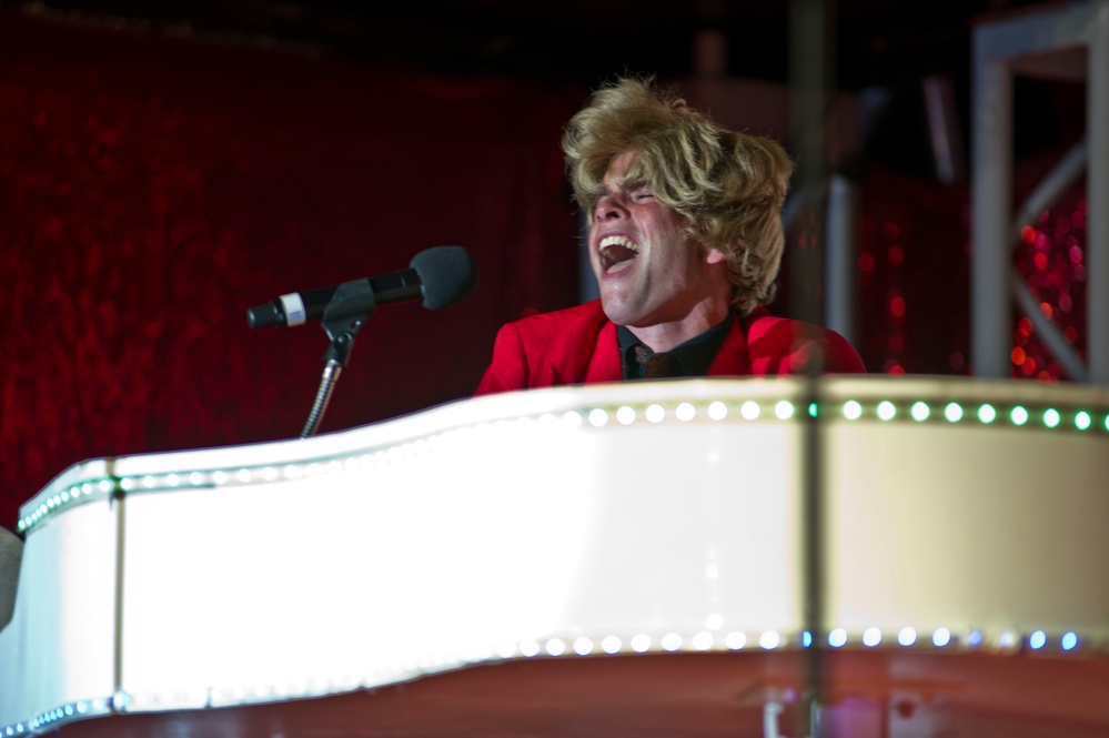 Tops in Blue help kick off the holidays at Joint Base Pearl Harbor-Hickam