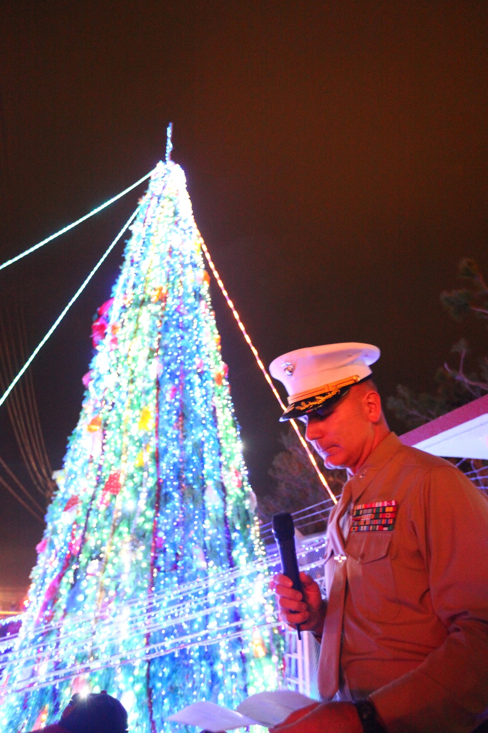 Marines join with Okinawa locals to light up season