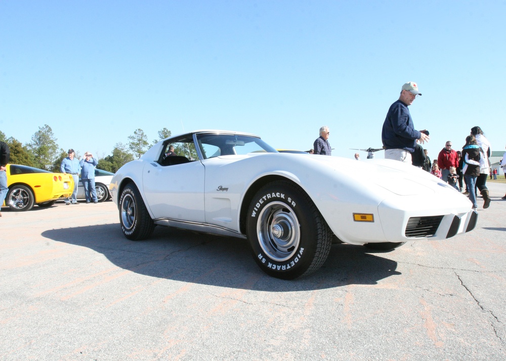 ‘Vette Dream: MCAS New River participates in toy run