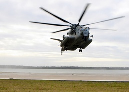 No barriers to landing on carriers