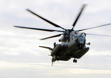 No barriers to landing on carriers