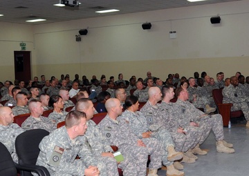 Third Army CSM visits soldiers in Southwest Asia