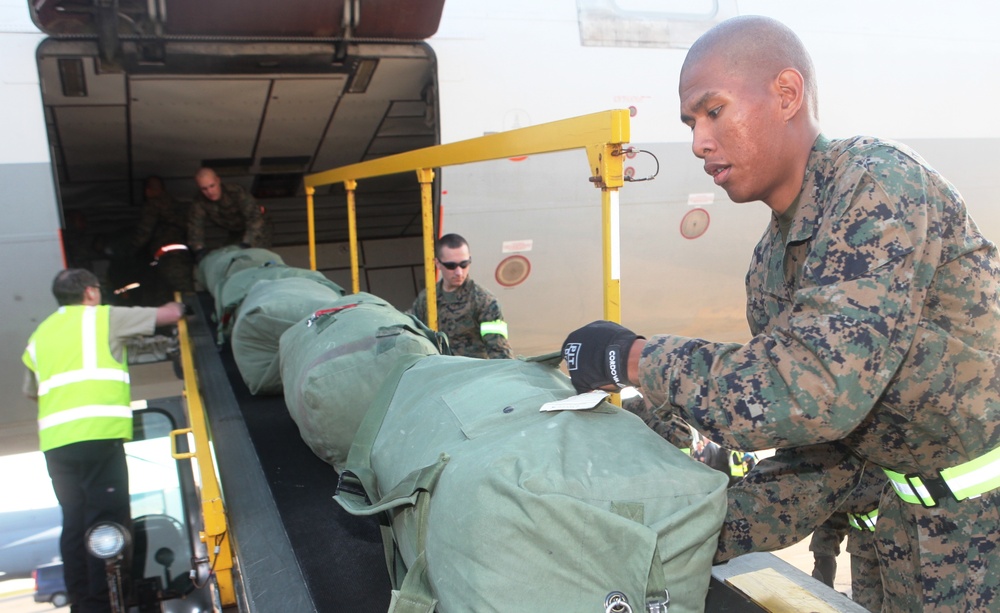 1/4 arrives in Okinawa