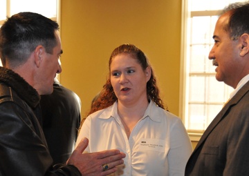 SPAWAR host SPAWAR Industry Executives Network meeting to discuss defense-related issues with San Diego industry executives