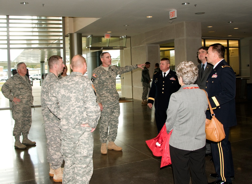 New facility opens for Army Reserve and Alabama National Guard