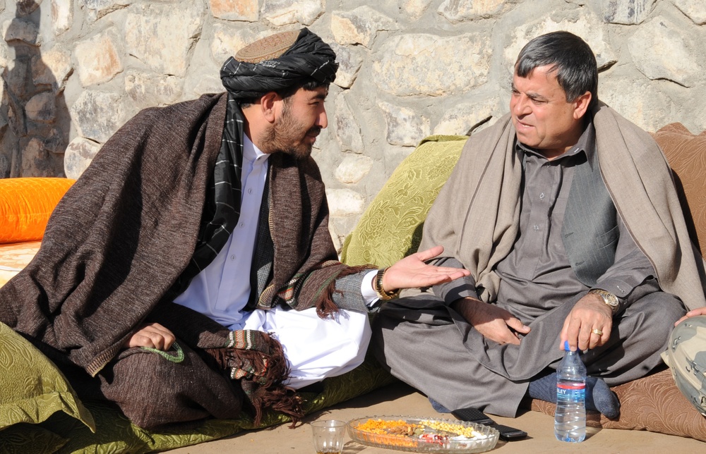 Kandahar PRT attends Nesh Government, Reconstruction and Development meeting