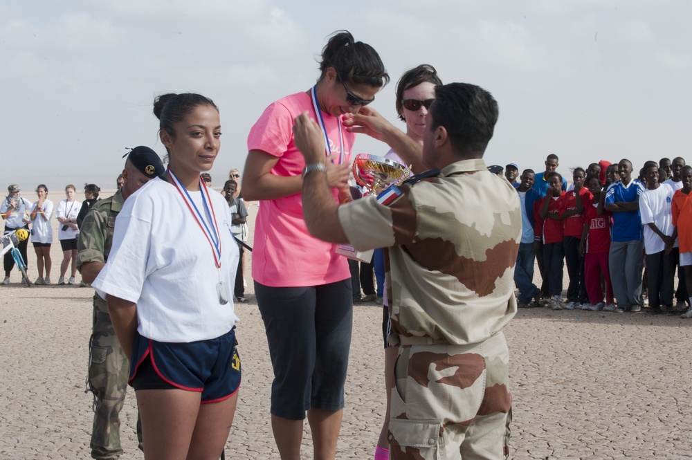 Multinational forces compete in Grand Bara 15K