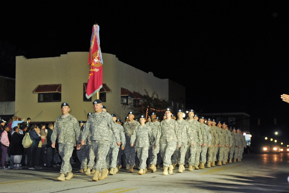 Illuminated Christmas Parade ushers in holiday spirit