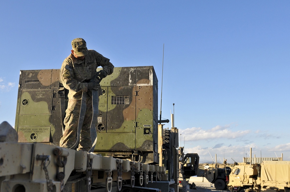 Bulldog Support soldiers set-up shop at Bagram