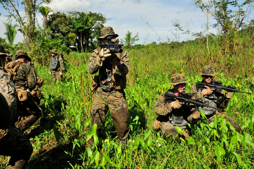 Amphibious Southern Partnership Station 2012