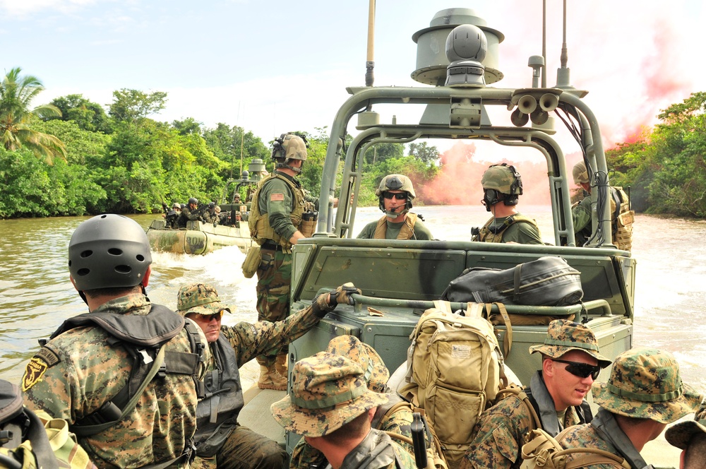 Amphibious Southern Partnership Station 2012