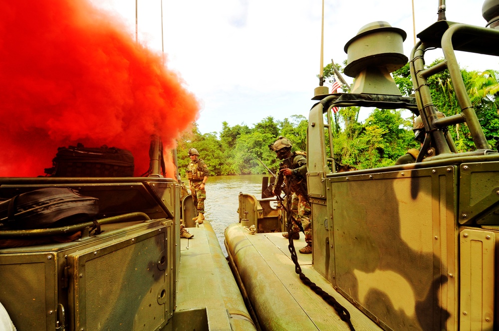 Amphibious Southern Partnership Station 2012