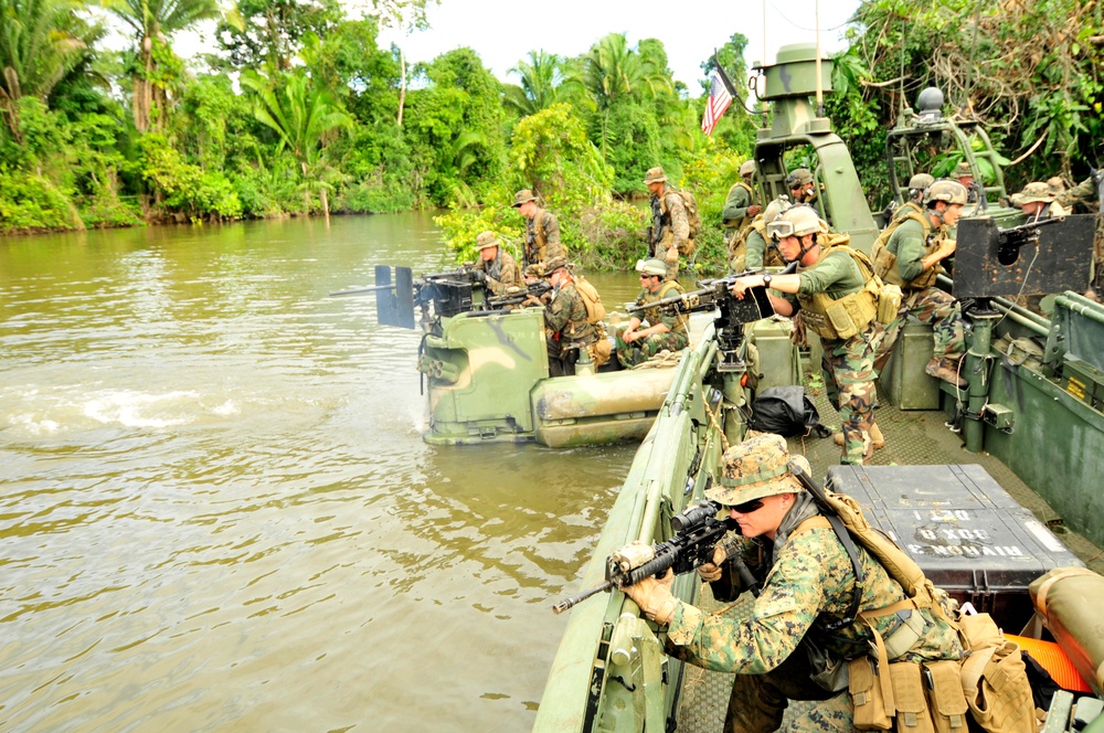 Amphibious Southern Partnership Station 2012