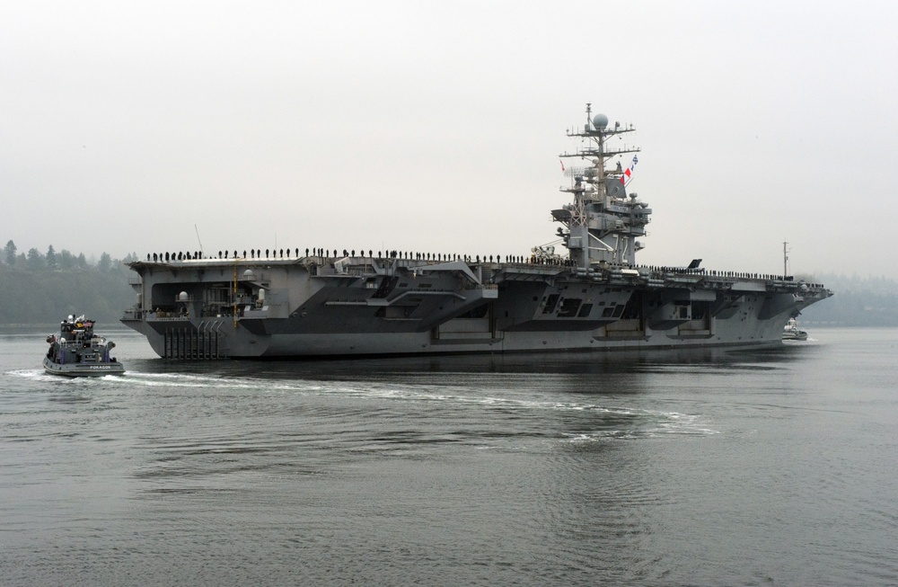 USS Abraham Lincoln action