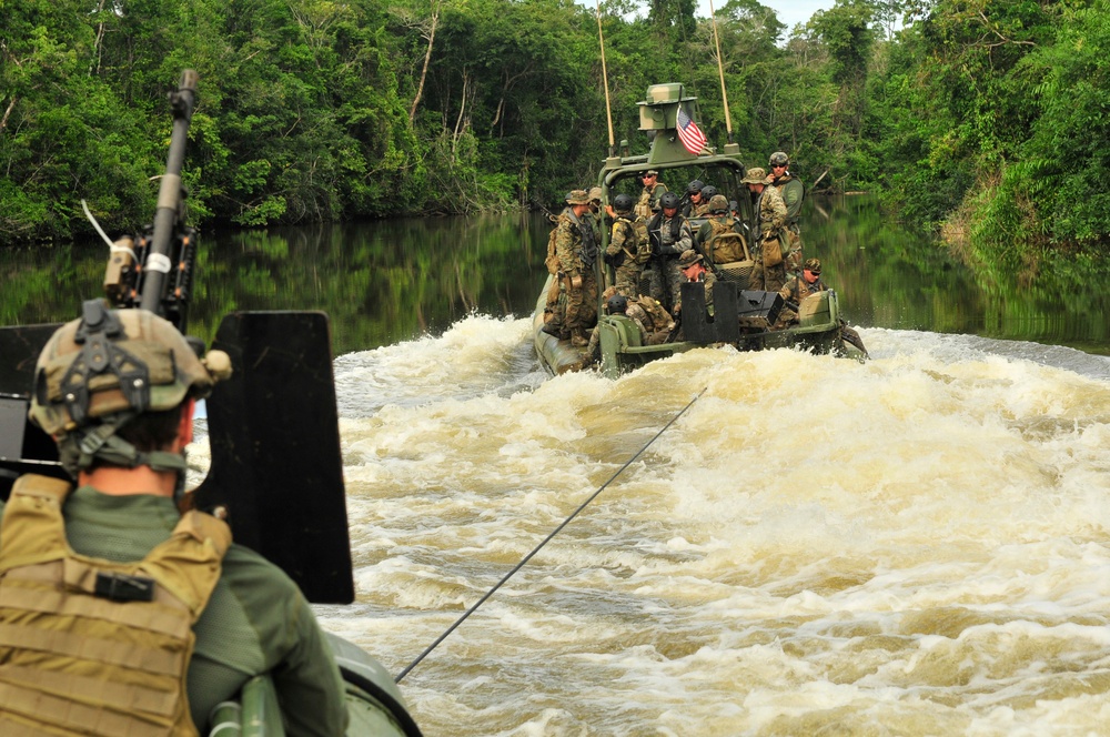 Amphibious Southern Partnership Station 2012