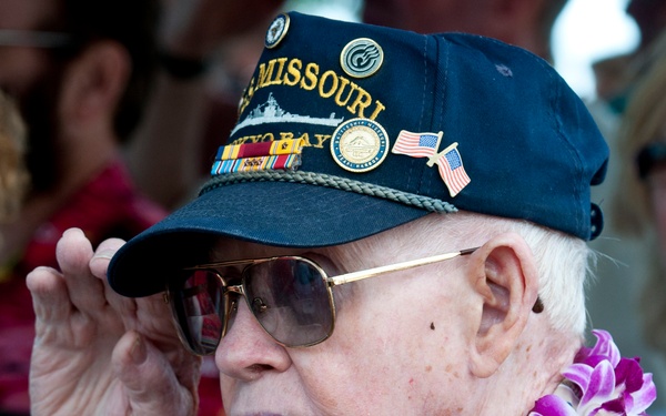Veterans return to USS Oklahoma Memorial during Pearl Harbor anniversary