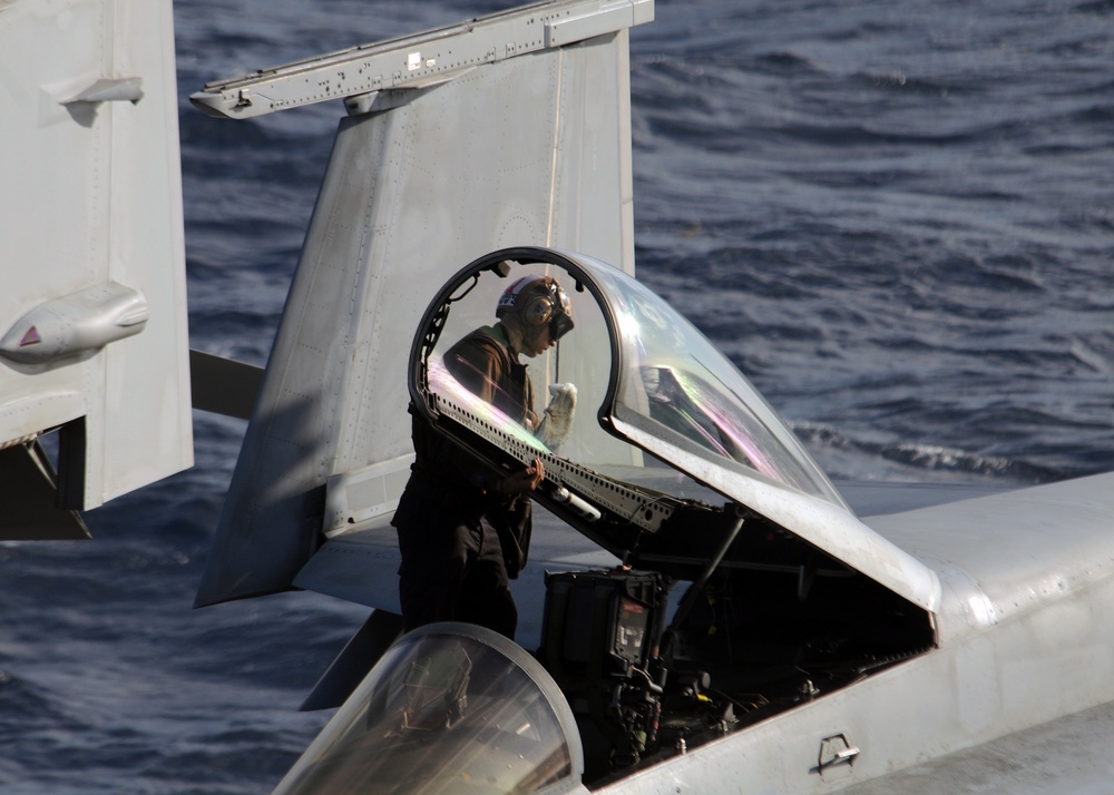 USS George H.W. Bush activity