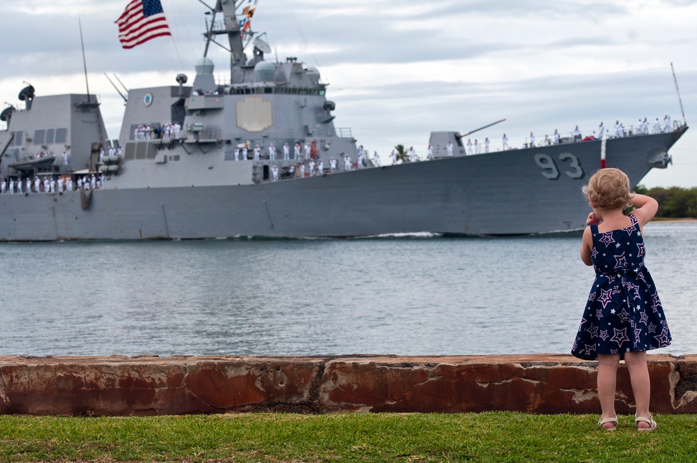 USS Chung-Hoon arrives home