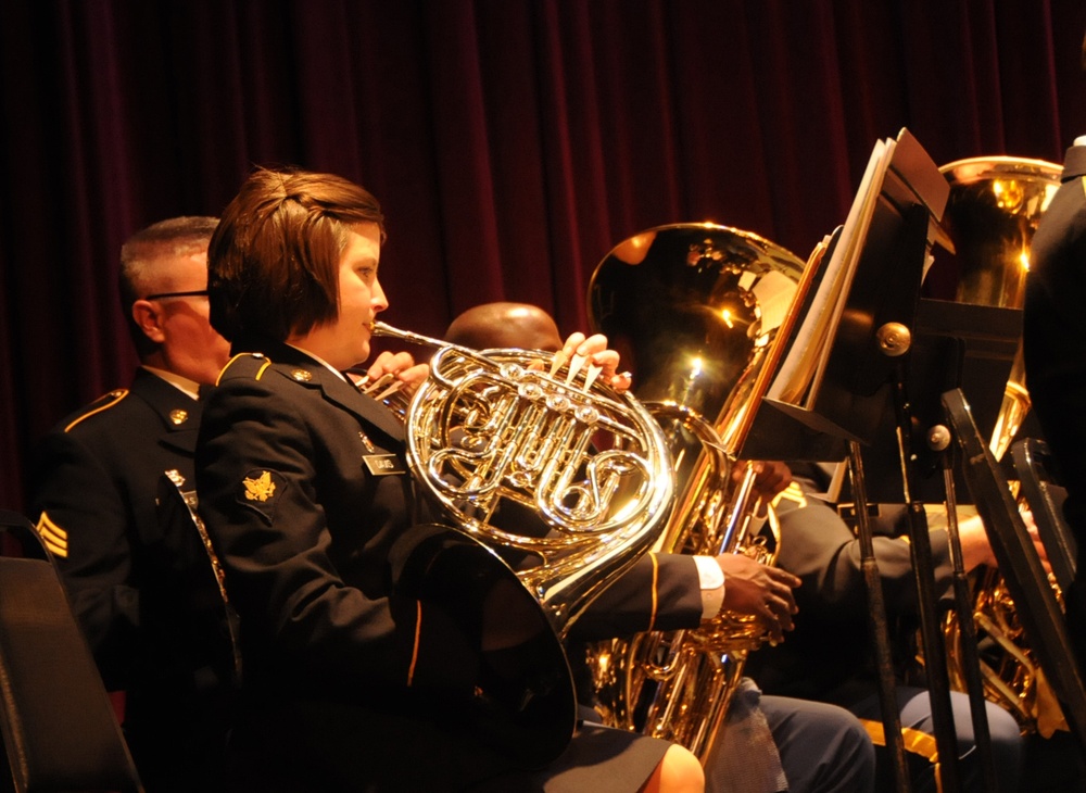 208th Army Reserve band annual Holiday Concert