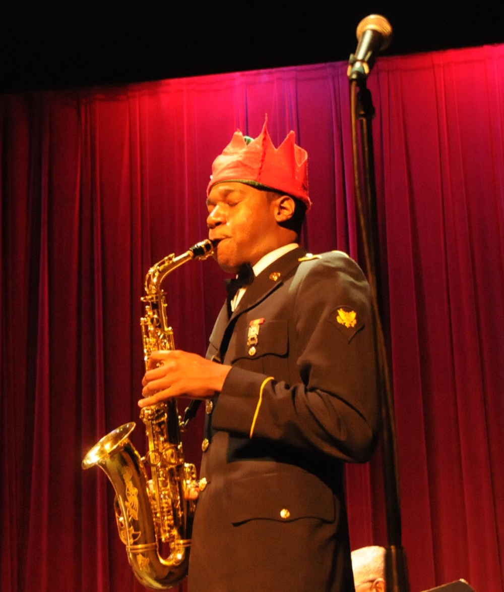 208th Army Reserve band annual Holiday Concert