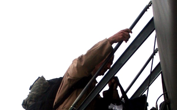 Electronic flight bags could boost operational safety, effectiveness