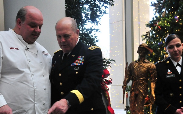 Cake Boss helps National Guard celebrate 375 years, donates iconic cake