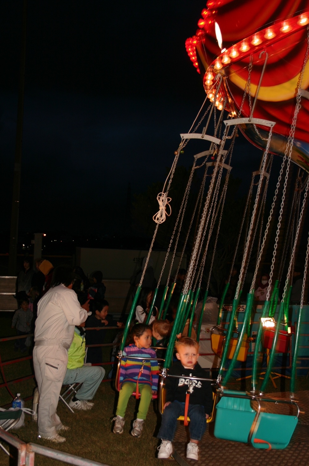 Marines, Okinawans celebrate Christmas with Holiday Festival