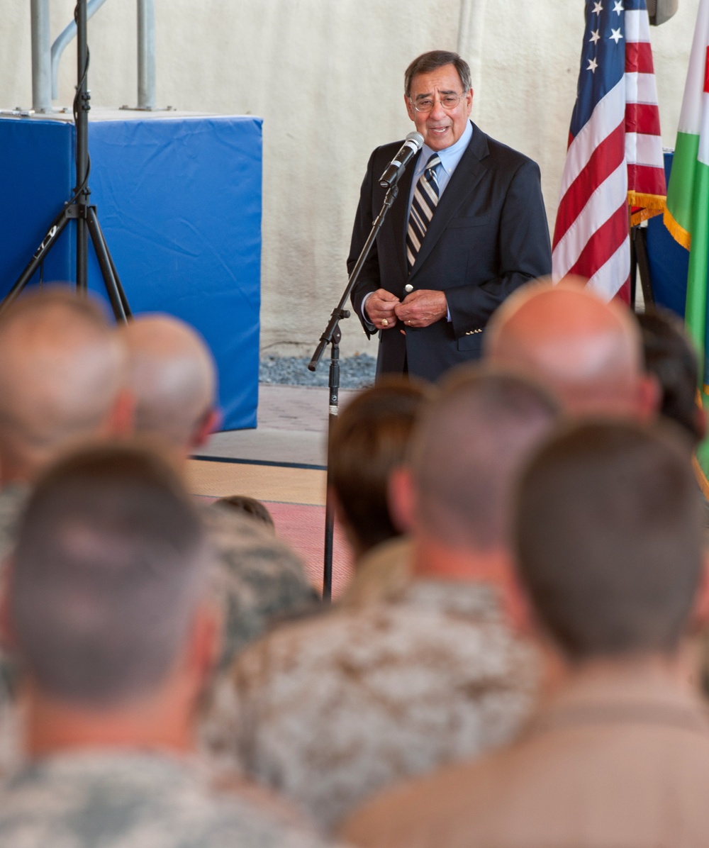 Panetta visits Camp Lemonnier