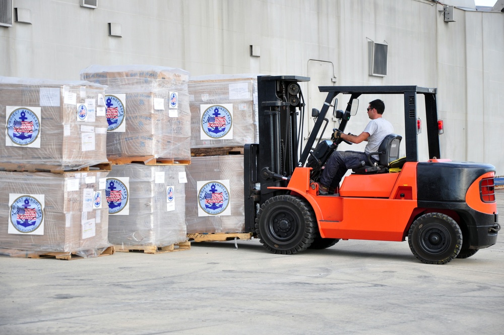 High Speed Vessel Swift - Southern Partnership Station 2012