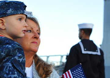 USS Samuel B. Roberts homecoming