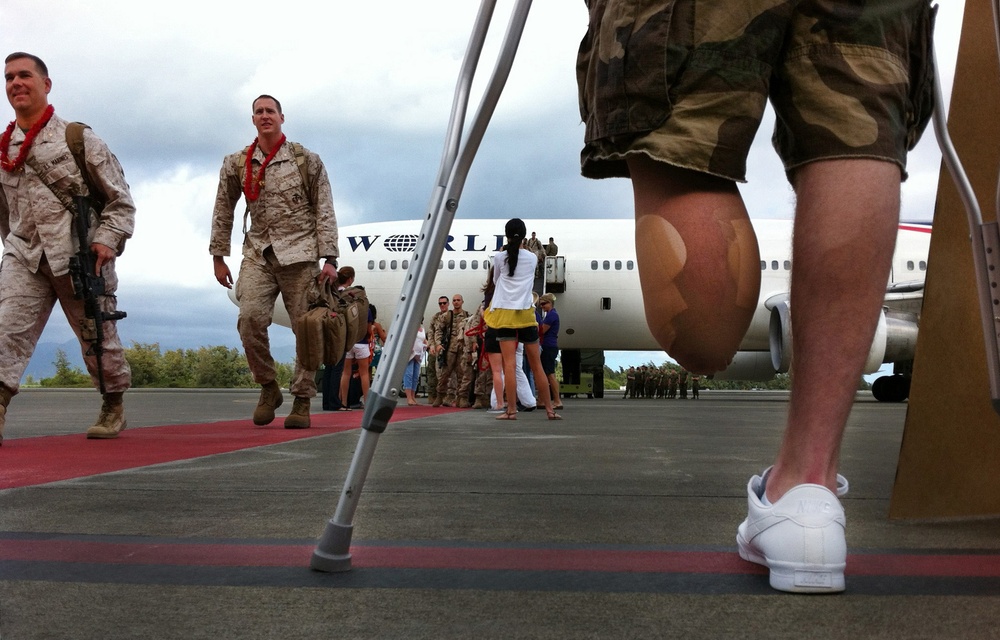 Wounded Warrior amputee welcomes unit home from Afghanistan