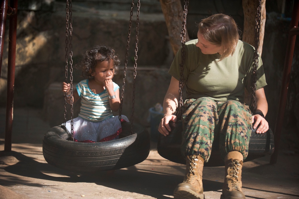 11th Marine Expeditionary Unit Marines conduct community service event in Cambodia