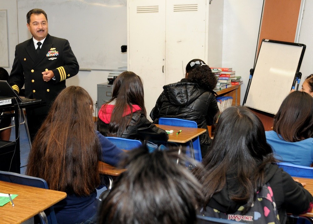 USS Curts commanding officer visits middle school career fair